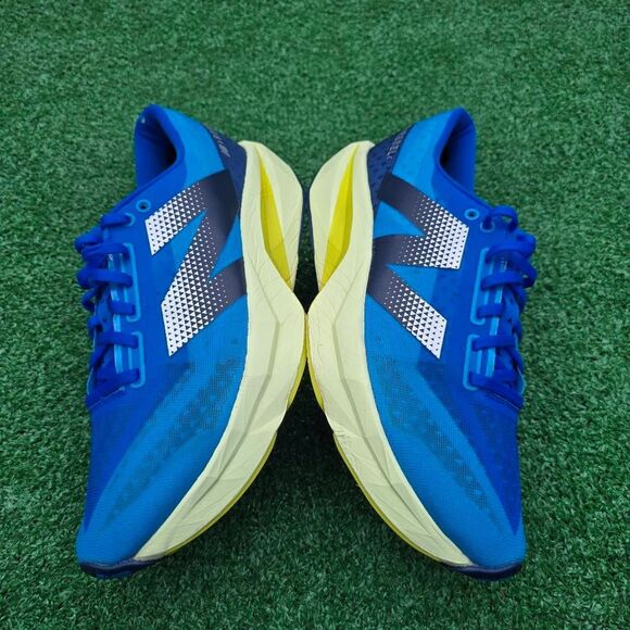 New Balance FuelCell Rebel v4  -  Mens Runnig shoes - Size 8.5 main image 5